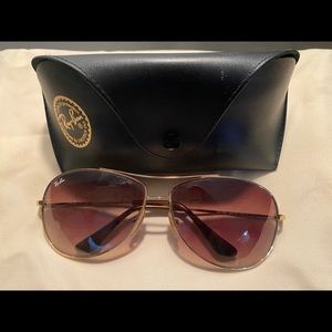 Women’s rayban aviator gold/brown